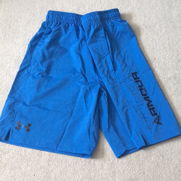 Mens Under armour med shorts - Picture 2 of 4